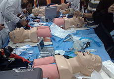 an iamge containing simulation products for Intubation 